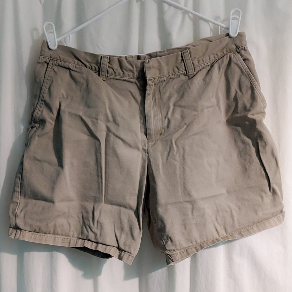 AA 2000s men's shorts